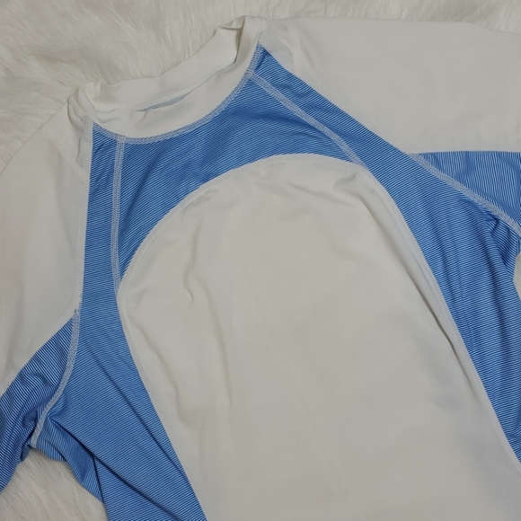 Lululemon 360 Rashguard

White / Wee Stripe White - Picture 3 of 8